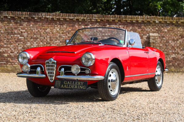 Alfa Romeo Giulia 1600 Spider „Restauriert und wiederaufgebaut“ 1965