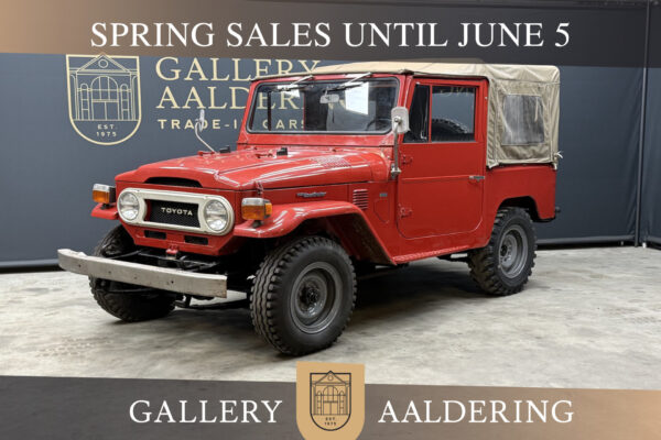 Toyota Land Cruiser FJ40 (Benzine) Vinyl dak PRIJSVERLAGING “Freeborn Red” 1975