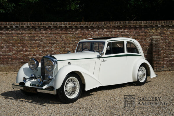 Bentley 3½ litre “Streamline” by Park Ward & Co 1933