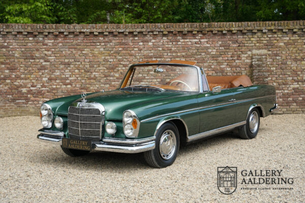 Mercedes-Benz 220 SE W111 1964