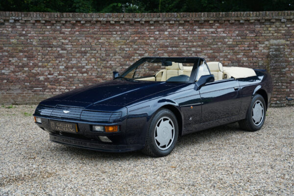 Aston Martin V8 Zagato Volante “379 kms since new” 1990