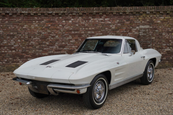 Corvette C2 Sting Ray Split Window 1963