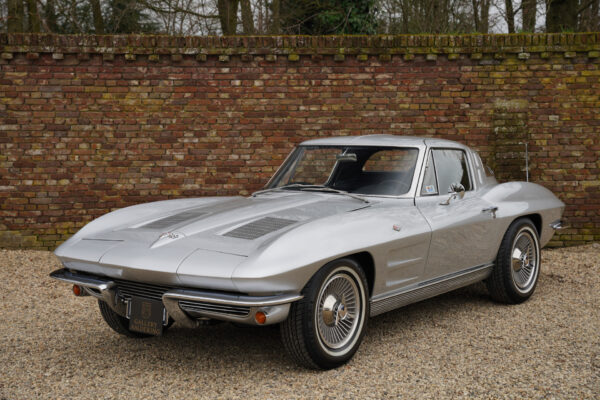 Chevrolet Corvette C2 Sting Ray Split-Window 327 Coupé 1963