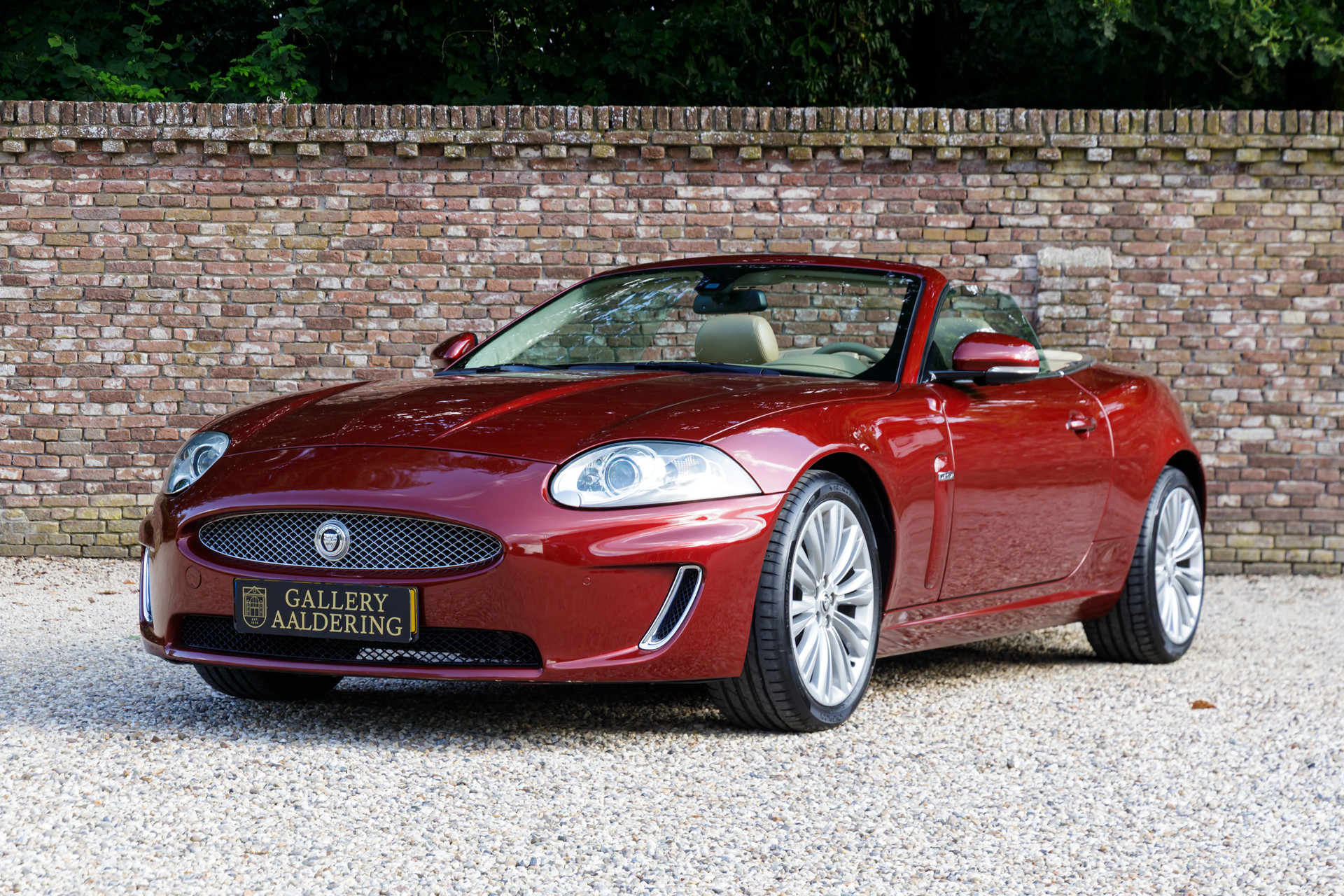Jaguar XK 5.0 V8 Convertible “Radiance Red Metallic” TRADE IN CAR 2011
