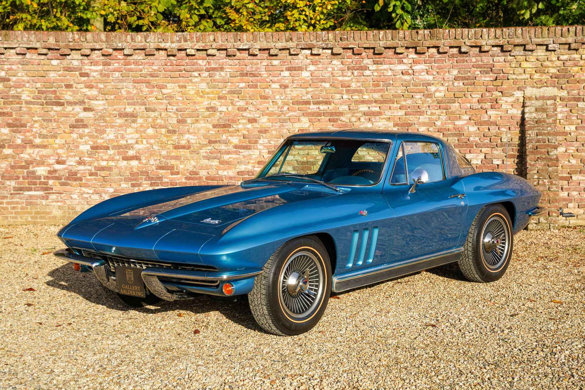 Corvette C2 Sting Ray “Matching Numbers & Colors” - foto 1