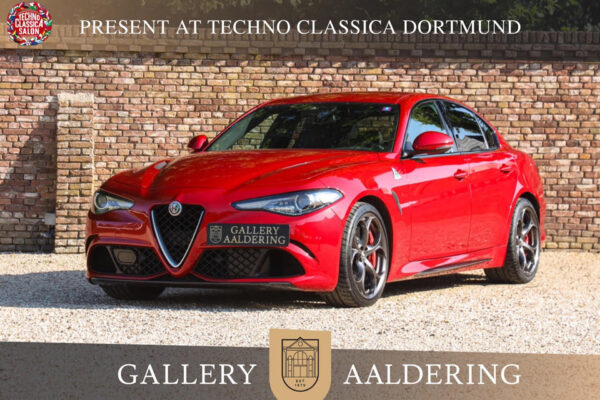 Alfa Romeo Giulia 2.9 V6 Quadrifoglio Performance Edition “Manual and Carbon Seats by Sparco” 2017