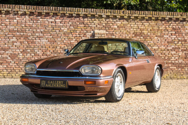 Jaguar XJS 4.0 Coupé “Bronce rosa – 116.000 kms” 1994