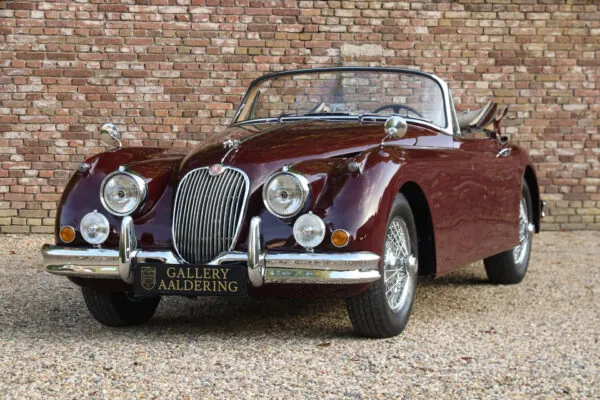 Jaguar XK150 SE DHC “Attractive configuration” 1958