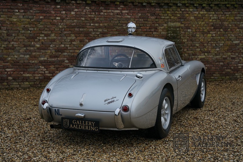 Самый дорогой спортивный автомобиль Austin-Healey - цены и рейтинг стоимости - узнайте, какие модели стоят сотни тысяч долларов Самый дорогой спортивный автомобиль Austin-Healey: цены и рейтинг стоимости
