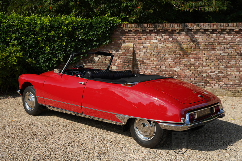 Citroën DS 19 M Décapotable 1965 - Gallery Aaldering