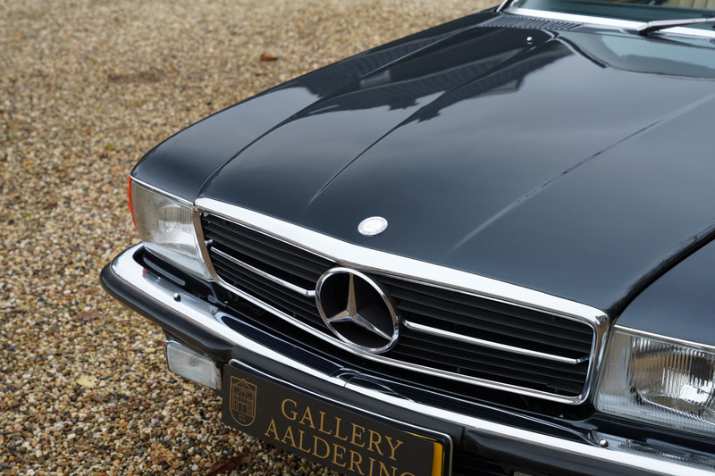 Mercedes-Benz 300SL R107 1986 - Gallery Aaldering