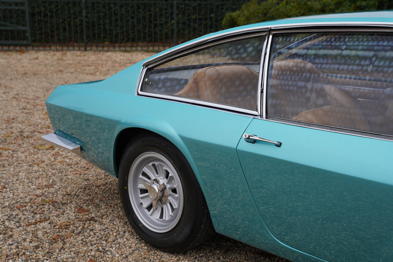 Особенности и преимущества, которые делают его одним из наиболее быстрых автомобилей