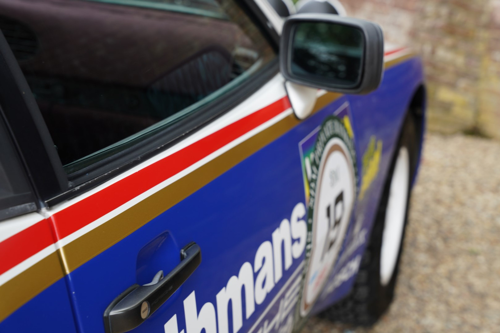 Porsche 944