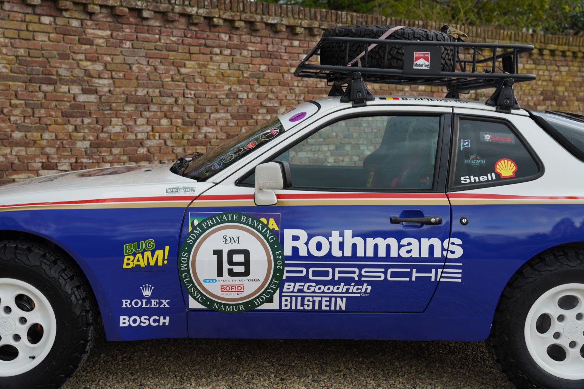 Porsche 944